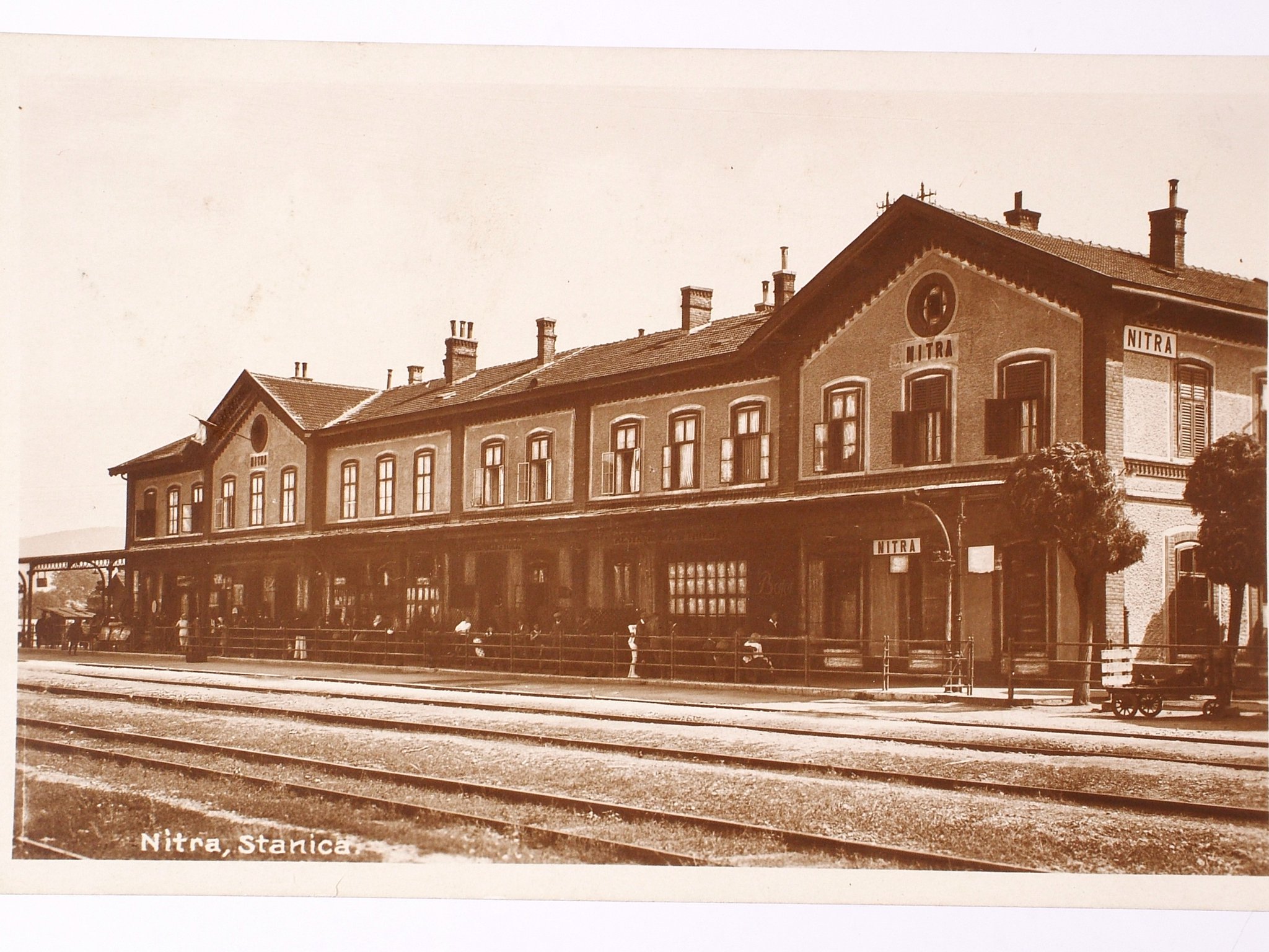 Železničná stanica 11